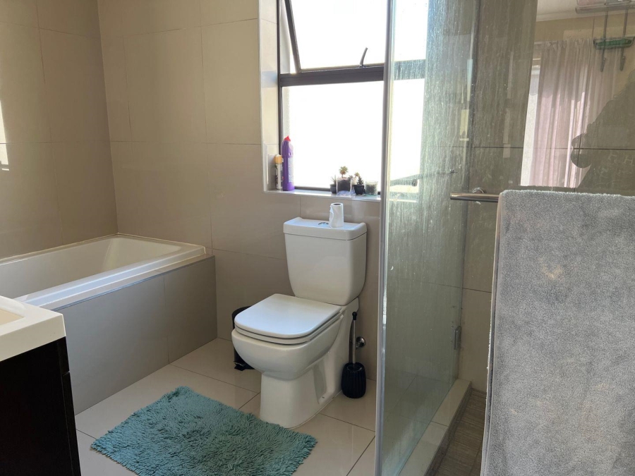 3 Bedroom Property for Sale in Parklands Western Cape